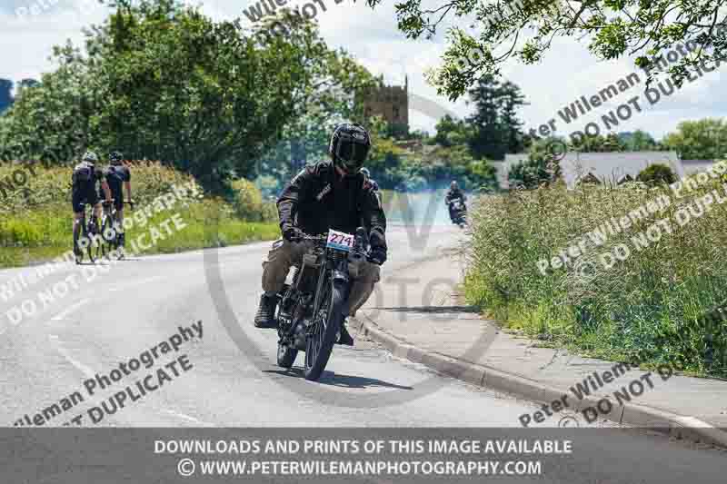 Vintage motorcycle club;eventdigitalimages;no limits trackdays;peter wileman photography;vintage motocycles;vmcc banbury run photographs